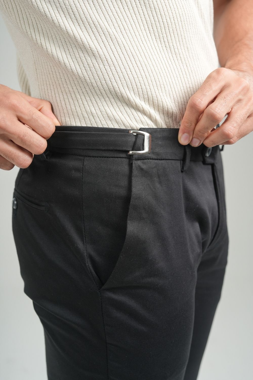 Calça Roman Alfaiataria Com Ajuste Cintura Preta - Linha Rich