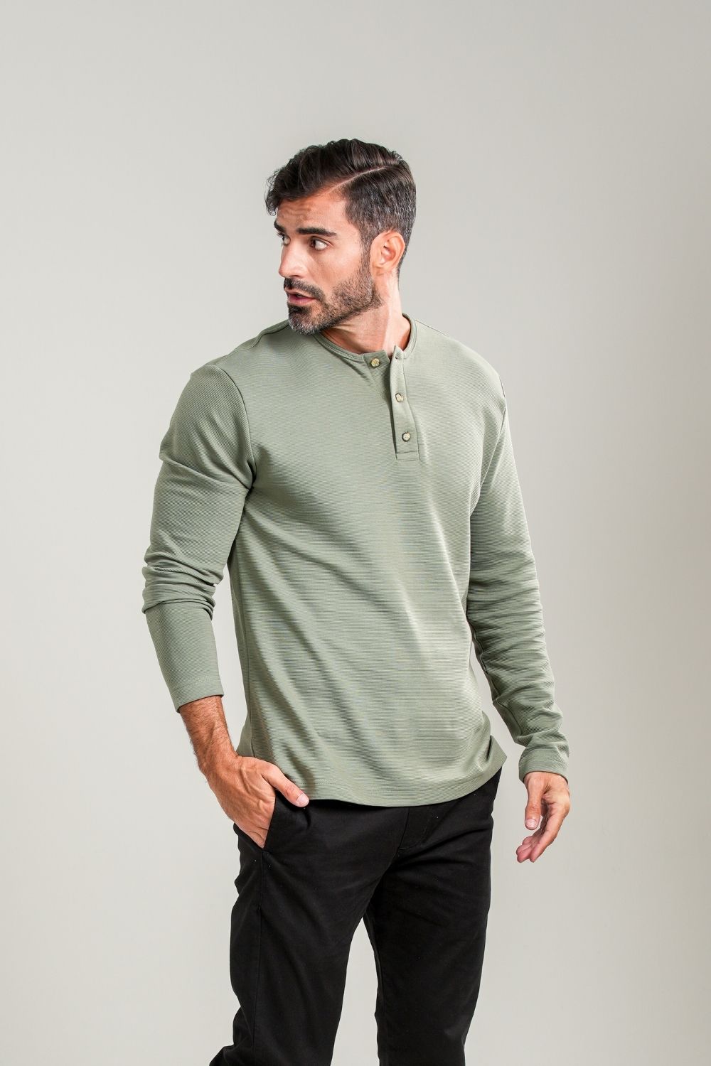 Camisa Henley Gold Manga Comprida Verde - Linha Essential