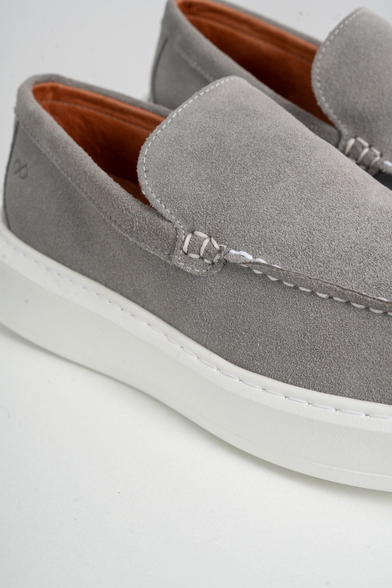 Loafer Portofino Camurça - Linha Resort - Cinza