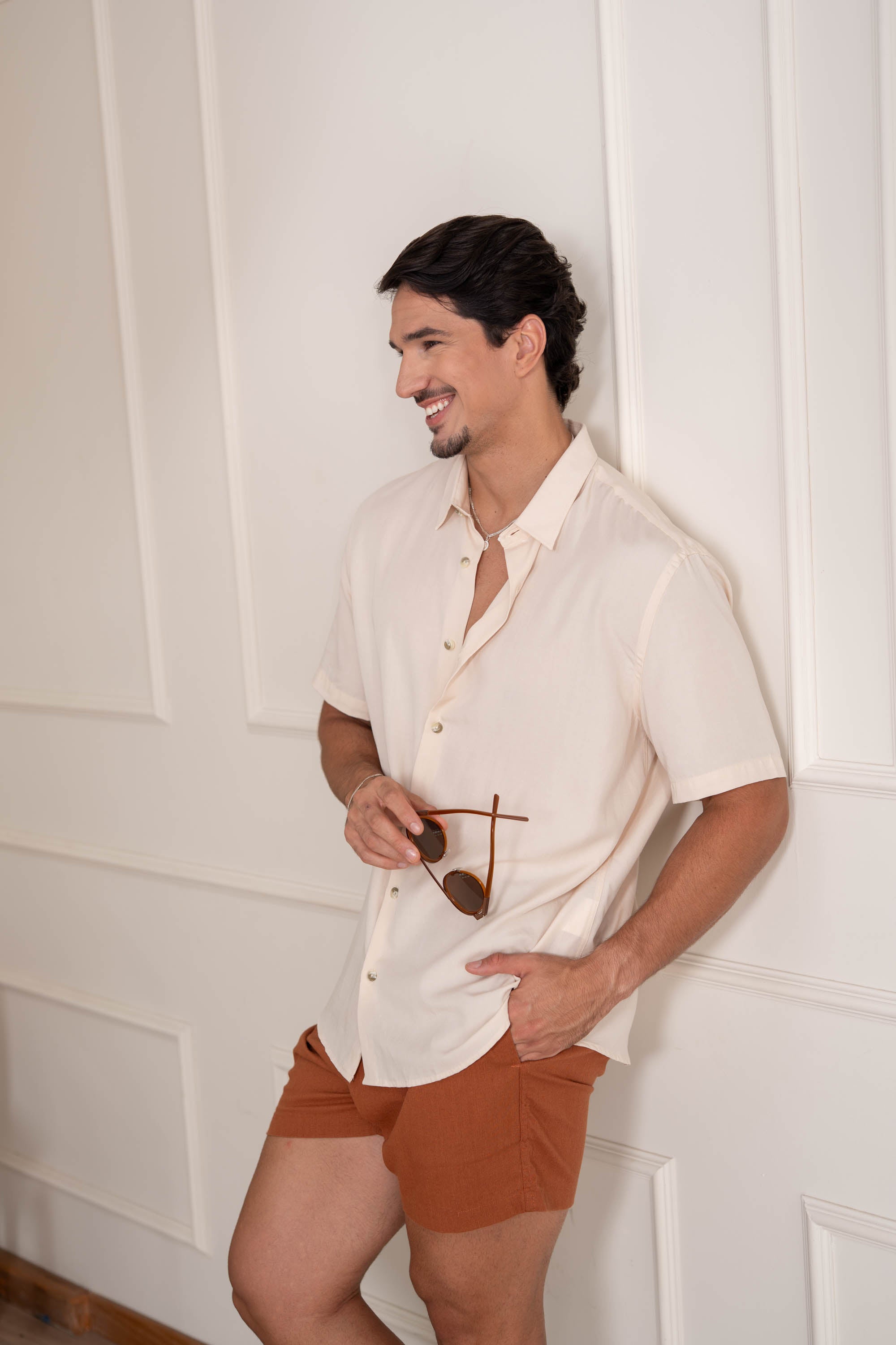 Conjunto Camisa Vegas Liocel Off Rose e Short Cut Marrom